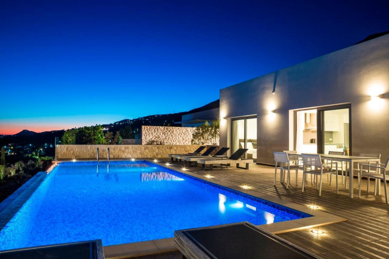 Mystique View Villas Lourdata  Exterior photo