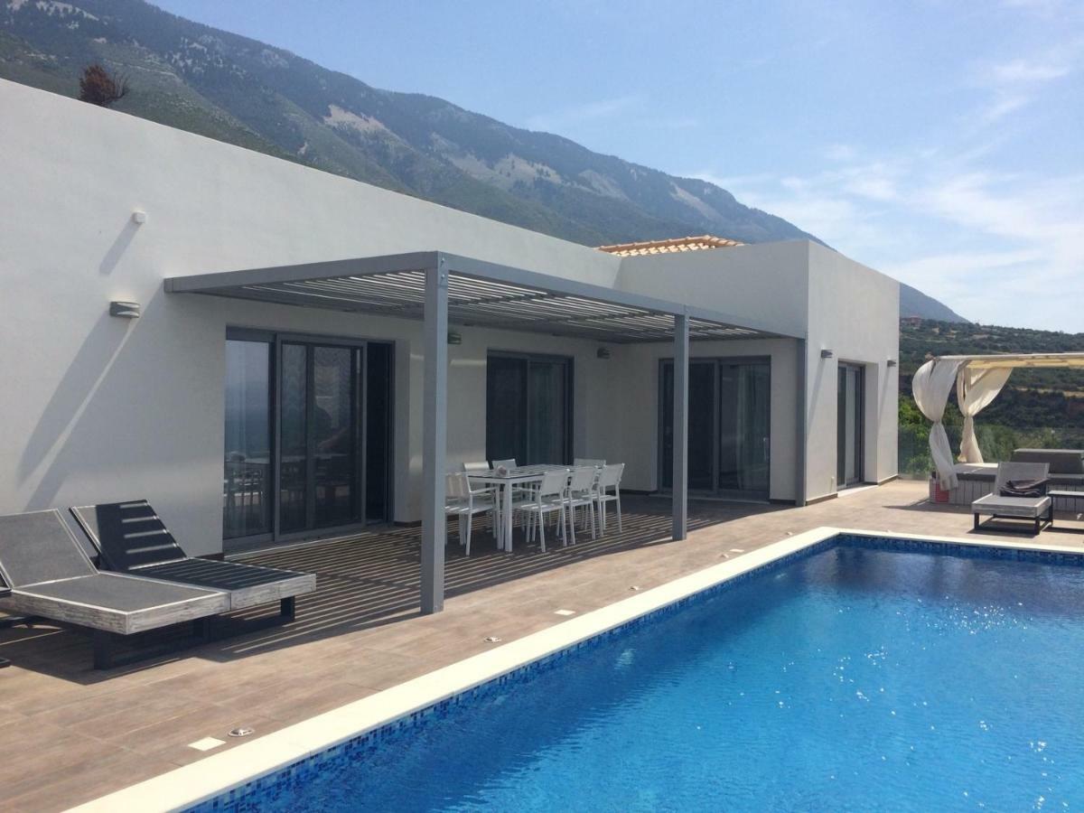Mystique View Villas Lourdata  Exterior photo